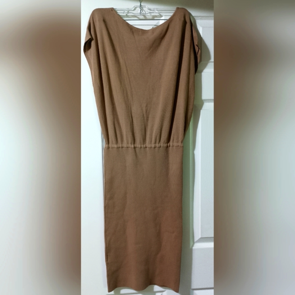 Banana Republic Tan Midi Dress - Picture 3 of 7